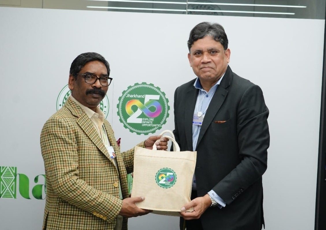 दावोस में CM हेमंत सोरेन, पावर सिस्टम, ट्रांसमिशन टेक्नोलॉजी और अवसंरचना को लेकर हिताची के साथ चर्चा